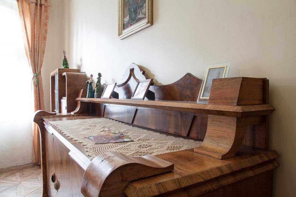 "Eva Stories" Movie Apartment On Rynok Square Leopoli Esterno foto